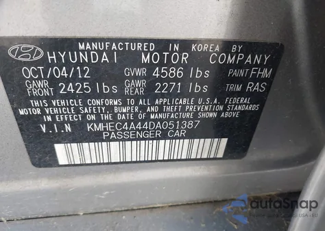 2013 Hyundai Sonata Hybrid z USA, uszkodzony, nr VIN KMHEC4A44DA051387
